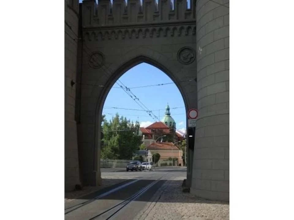 Walking tour through Potsdam's historic old town to Sanssouci