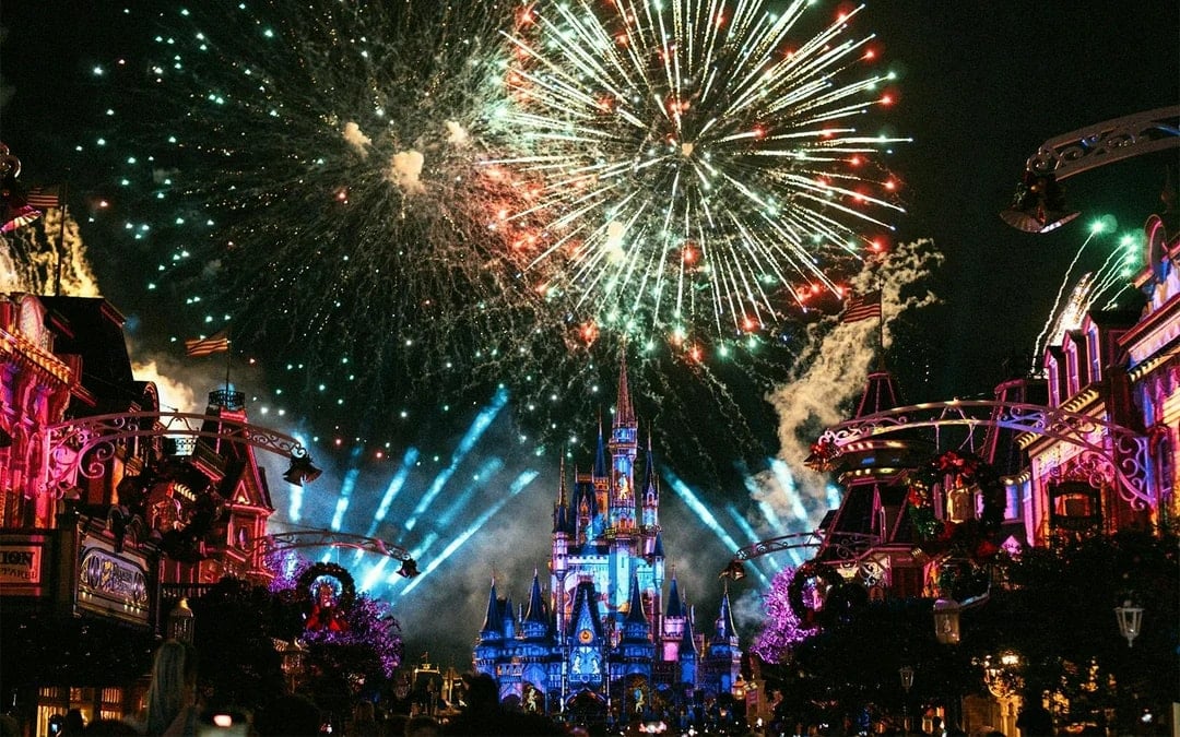 Walt Disney World Orlando: Mickey's Very Merry Christmas Party
