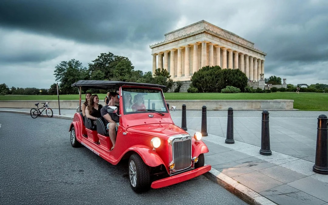 Washington DC Monuments and Memorials Electric Cart Tour Image 7
