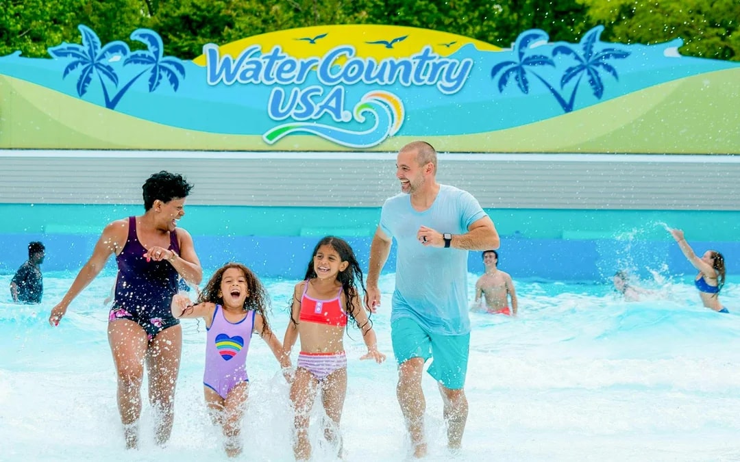 Water Country USA: Entry Tickets with All-Day Dining Add-On Image 2