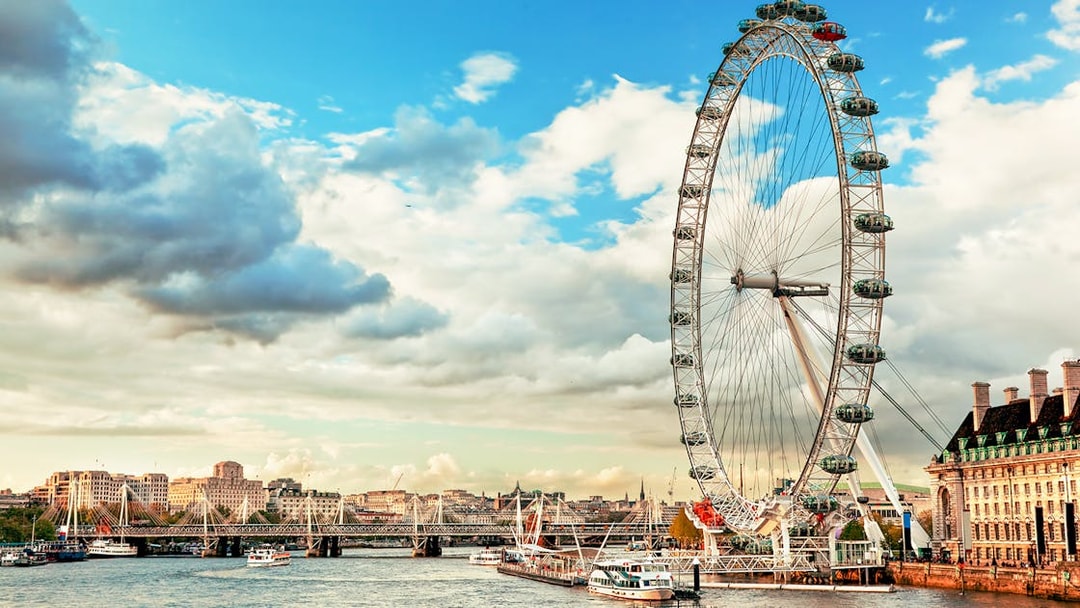 London Eye and River Thames on Tower Bridge & Westminster Walking Tour.