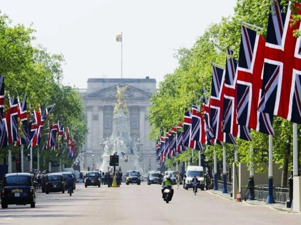 Westminster and Tower Bridge Private Walking Tour