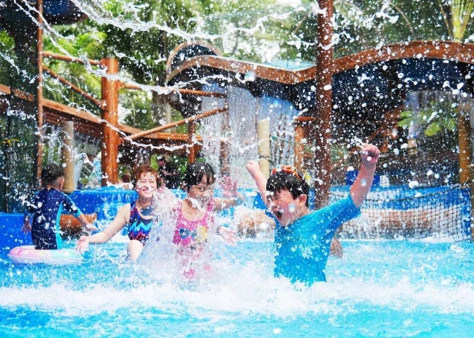 Wet World Water Park Shah Alam - Malaysia