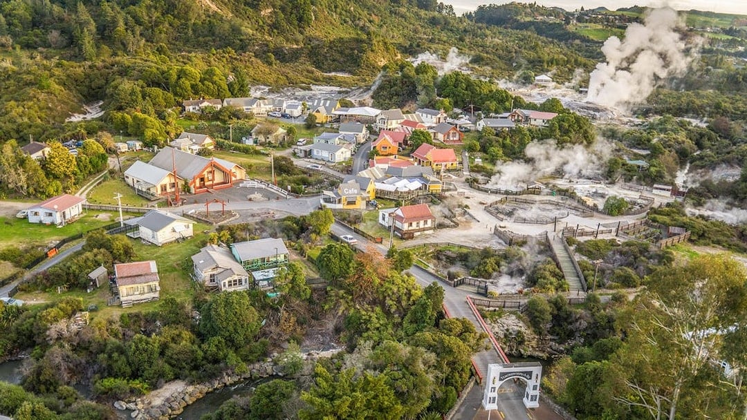 Whakarewarewa Living Maori Village Guided Tour, Rotorua