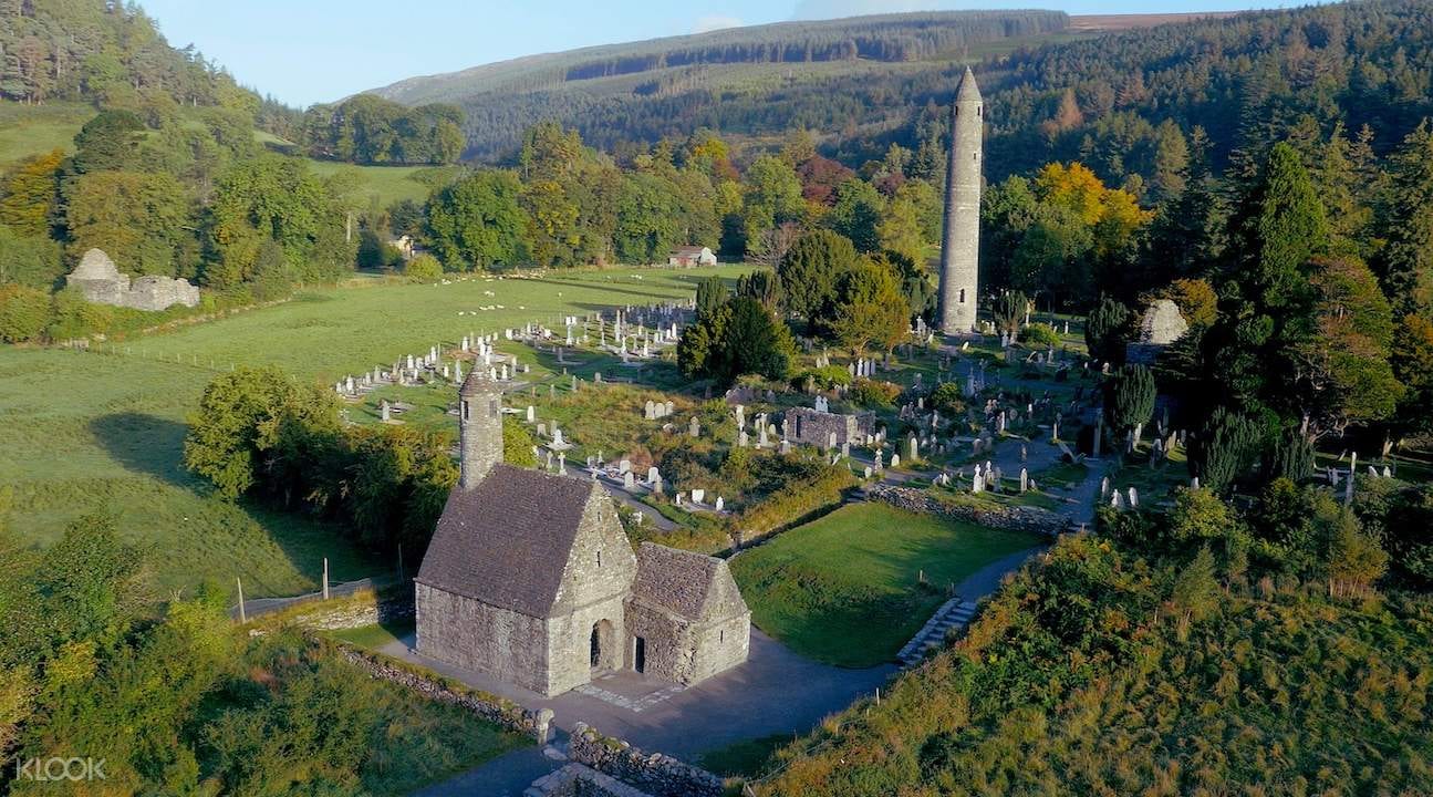 Wicklow Mountains and Glendalough Tour from Dublin