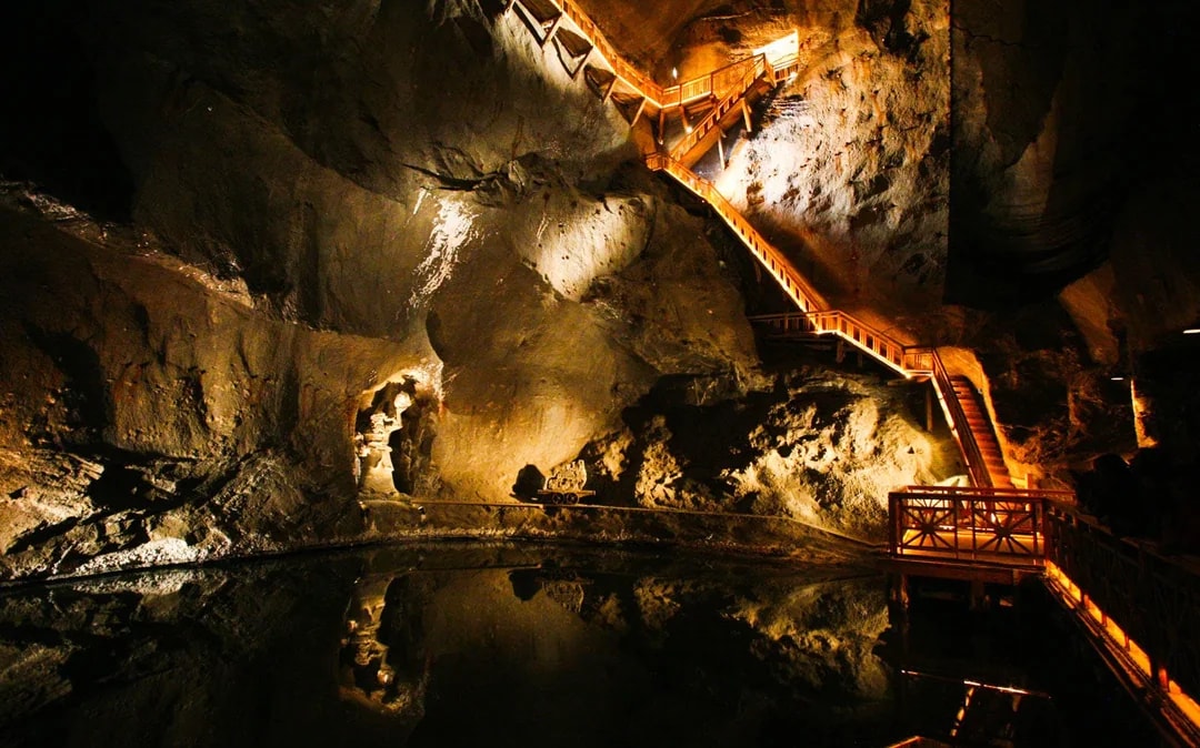 Wieliczka Salt Mine Guided Tour with Skip-the-Line Tickets Image 5