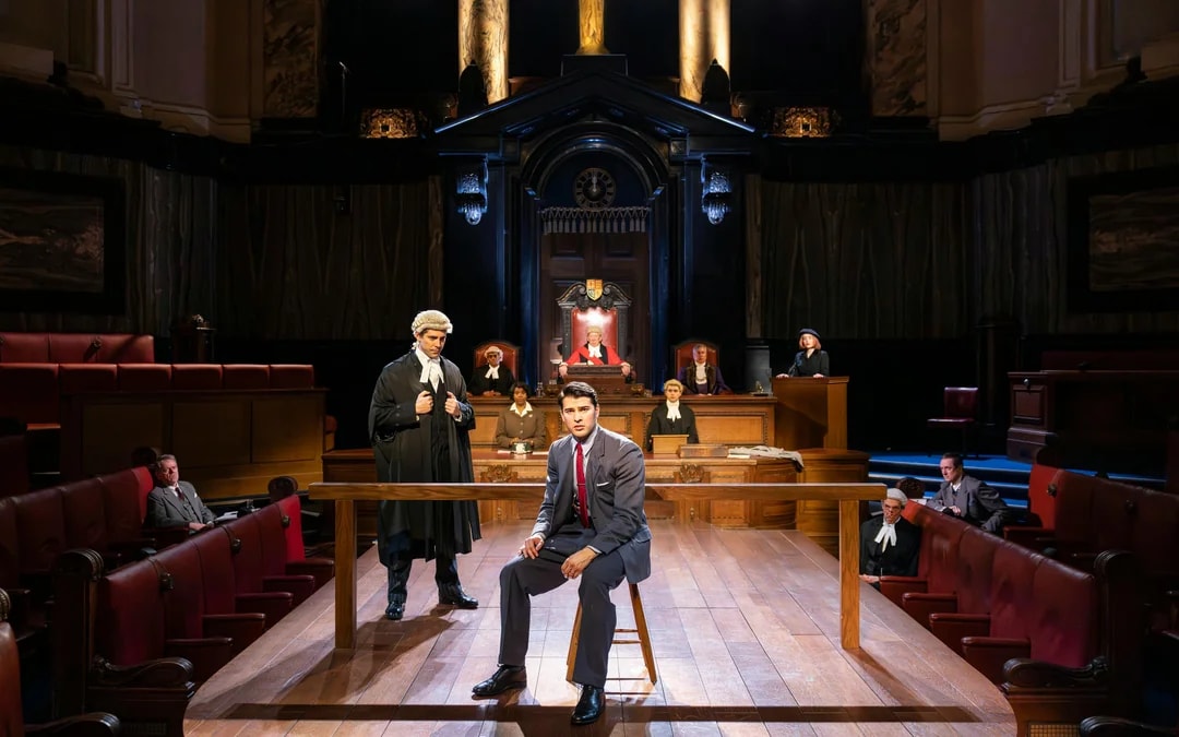 Witness for the Prosecution Image 10