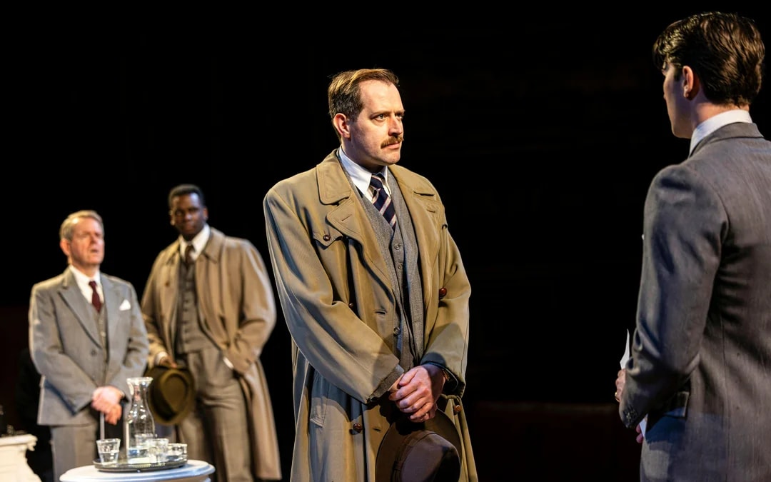Witness for the Prosecution Image 8