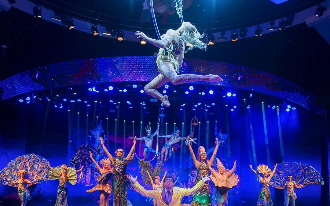 WOW: The Vegas Spectacular Image 10