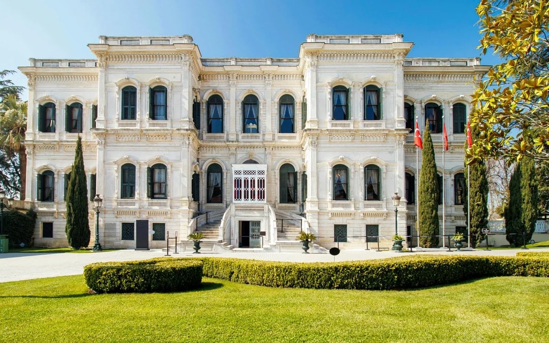Yildiz Palace Skip-the-Line Ticket with Audio Guide Image 1