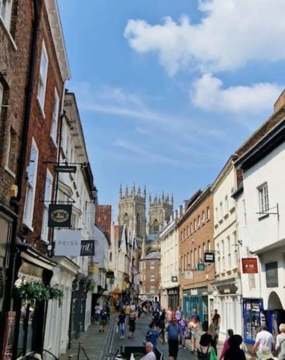 York self-guided walking tour