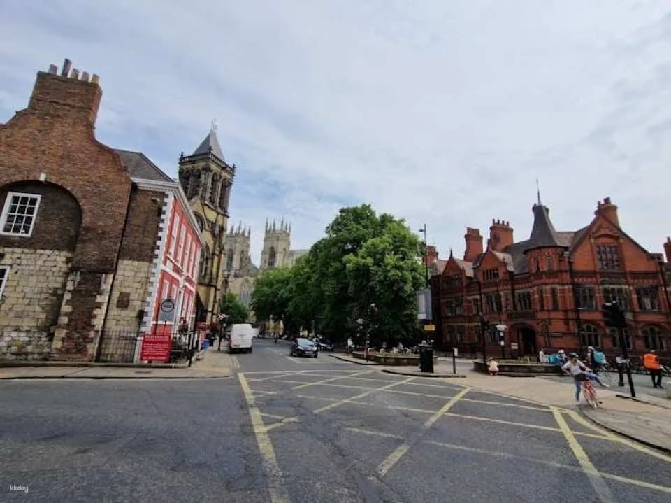 York self-guided walking tour
