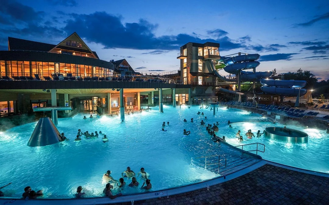 From Zakopane: Chochołow Thermal Baths Tickets with Round-Trip Hotel Transfers Image 3