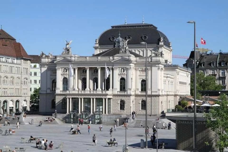 Zurich and surroundings guided tour