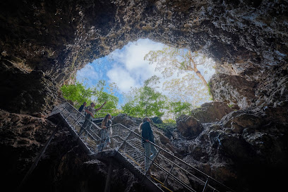 Lake Cave