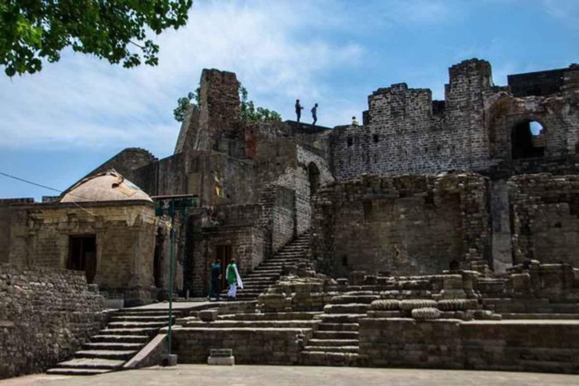 Rock-Cut Temples And Sculptures, Masrur
