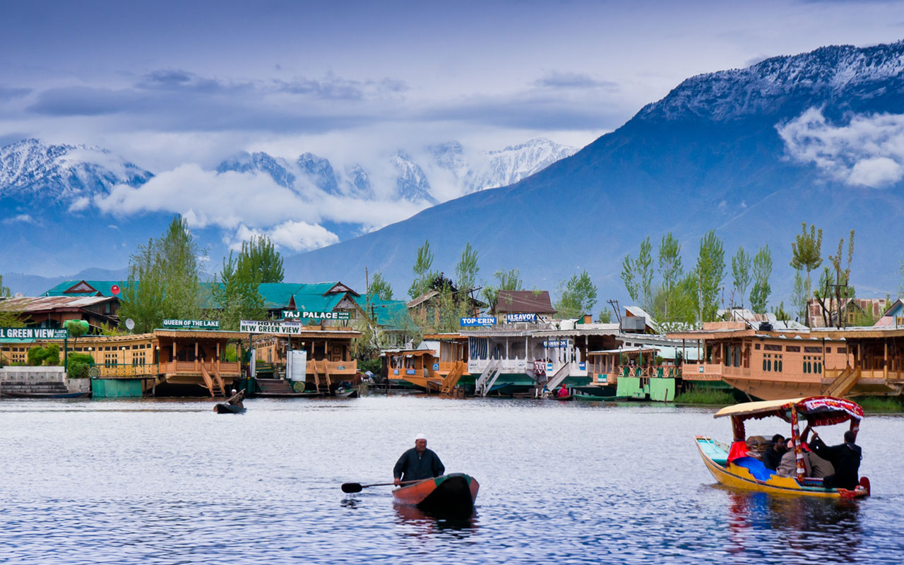 Kashmir Honeymoon Dream